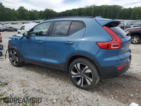 2023 Volvo XC40 Ultimate Dark Theme z VIN YV4L12UX6P2087430, wystawiony jako Copart lot #62543495 z przebiegiem 1 960 mil mil oraz Szkoda całkowita • Salvage title. Historia ofert i sprzedaży dostępna na DreamBid. Obrazek 2.