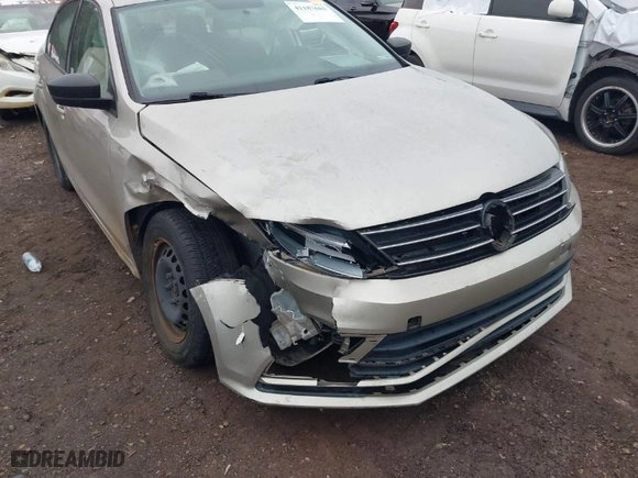 2016 Volkswagen Jetta Sedan 1.4T S with VIN 3VW267AJ6GM290045, listed as a IAAI auction lot 41187685 with 165,284 mi miles. Bid and sale history available at carsss.com. Image 6.