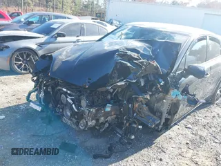 2024 Porsche Cayenne z VIN WP1BA2AYXRDA54884, wystawiony jako IAAI lot #41030563 z przebiegiem Nie podano mil oraz . Historia ofert i sprzedaży dostępna na DreamBid. Obrazek 6.