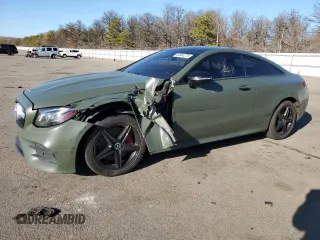 2018 Mercedes-Benz E 400 z VIN WDD1J6GB2JF020623, wystawiony jako Copart lot #49304275 z przebiegiem 93 799 mil mil oraz Szkoda całkowita • Salvage title. Historia ofert i sprzedaży dostępna na DreamBid. Obrazek 1.