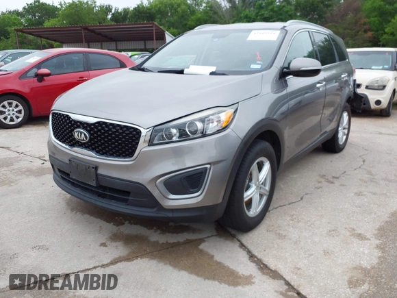 2016 Kia Sorento LX with VIN 5XYPG4A38GG114164, listed as a IAAI auction lot 42105518 with 95,892 mi miles. Bid and sale history available at carsss.com. Image 17.