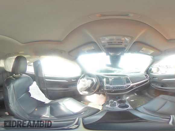 2018 Toyota Highlander SE with VIN 5TDKZRFH6JS531704, listed as a Copart auction lot 62944725 with Not provided miles and Salvage title. Bid and sale history available at DreamBid. Image 15.