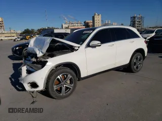 2018 Mercedes-Benz GLC with VIN WDC0G4JB1JV021988, listed as a Copart auction lot 82332294 with 134,143 mi miles and Salvage Title. Bid and sale history available at carsss.com. Image 1.