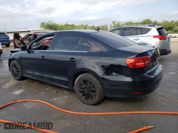 2015 Volkswagen Jetta SE z VIN 3VWD07AJ5FM276467, wystawiony jako Copart lot #55077844 z przebiegiem 138 102 mil mil oraz Szkoda całkowita • Salvage title. Historia ofert i sprzedaży dostępna na DreamBid. Obrazek 2.
