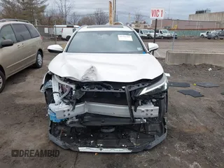 2025 Lexus NX 350 z VIN JTJAGCEZ0S2019256, wystawiony jako IAAI lot #41722719 z przebiegiem 8560 mil mil oraz . Historia ofert i sprzedaży dostępna na DreamBid. Obrazek 13.