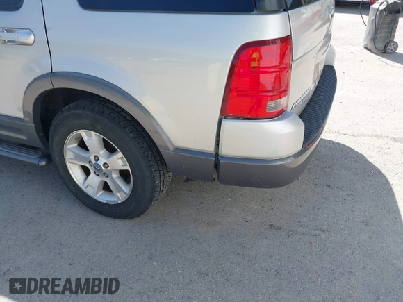 2004 Ford Explorer с VIN 1FMDU63K44UB13854, выставлен на аукционе IAAI как лот 42122940 с пробегом 183 000 миль миль и . История ставок и продаж доступна на DreamBid. Изображение 6.