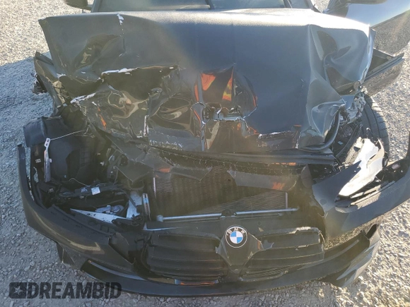 2021 BMW M4 Competition z VIN WBS33AZ01MCG38478, wystawiony jako Copart lot #82415084 z przebiegiem Nie podano mil oraz Szkoda całkowita • Salvage title. Historia ofert i sprzedaży dostępna na DreamBid. Obrazek 12.
