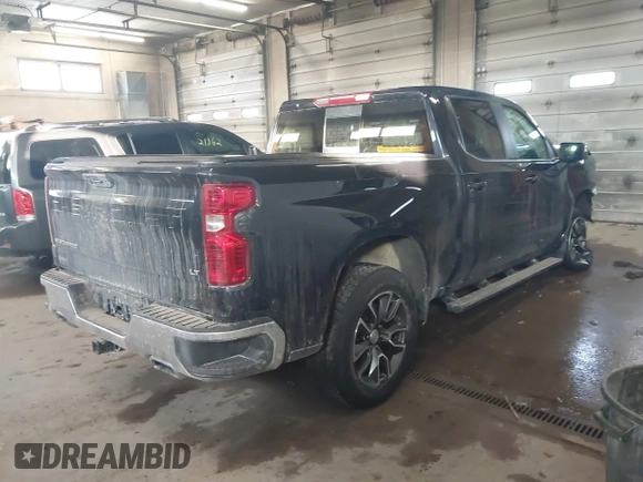2022 Chevrolet Silverado 1500 LT with VIN 1GCUDDED8NZ537551, listed as a IAAI auction lot 41538996 with 34,083 mi miles and . Bid and sale history available at DreamBid. Image 4.