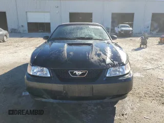 2000 Ford Mustang with VIN 1FAFP4448YF282672, listed as a Copart auction lot 81999314 with 224,031 mi miles and Salvage Title. Bid and sale history available at carsss.com. Image 5.