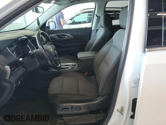 2020 Chevrolet Traverse LT Cloth z VIN 1GNEVMKW4LJ292564, wystawiony jako IAAI lot #42866891 z przebiegiem 72 750 mil mil oraz . Historia ofert i sprzedaży dostępna na DreamBid. Obrazek 16.