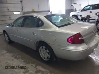 2007 Buick LaCrosse CX with VIN 2G4WC582071212332, listed as a IAAI auction lot 42188992 with 158,945 mi miles and . Bid and sale history available at DreamBid. Image 3.