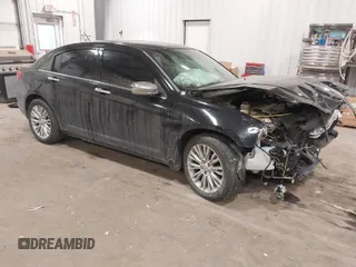 2012 Chrysler 200 Limited with VIN 1C3CCBCB0CN189905, listed as a IAAI auction lot 41011061 with 223,861 mi miles. Bid and sale history available at carsss.com. Image 1.