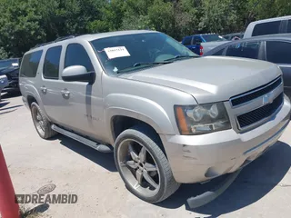 2009 Chevrolet Suburban 1LT с VIN 1GNFC26J89R169907, выставлен на аукционе IAAI как лот 42817134 с пробегом 194 554 миль миль и . История ставок и продаж доступна на DreamBid. Изображение 1.