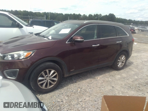 2017 Kia Sorento LX z VIN 5XYPGDA30HG252783, wystawiony jako IAAI lot #42397628 z przebiegiem 80 166 mil mil oraz . Historia ofert i sprzedaży dostępna na DreamBid. Obrazek 2.