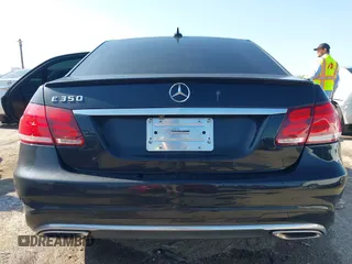 2014 Mercedes-Benz E-Class E 350 Sport with VIN WDDHF5KB1EA962778, listed as a IAAI auction lot 41972816 with 89,261 mi miles. Bid and sale history available at carsss.com. Image 17.