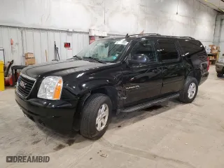 2013 GMC Yukon XL SLT with VIN 1GKS2KE74DR328905, listed as a Copart auction lot 52104955 with 196,447 mi miles and Clean Title. Bid and sale history available at carsss.com. Image 1.