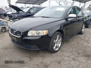 2010 Volvo S40 R-Design with VIN YV1672MH4A2488208, listed as a IAAI auction lot 41462415 with 125,665 mi miles. Bid and sale history available at carsss.com. Image 17.