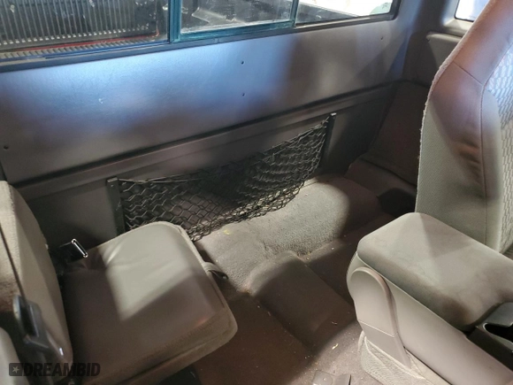 2003 Mazda B-Series 2WD Truck DS with VIN 4F4YR16UX3TM20433, listed as a Copart auction lot 81352304 with 206,838 mi miles and Salvage Title. Bid and sale history available at carsss.com. Image 10.
