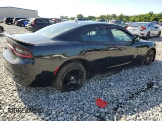 2019 Dodge Charger SXT with VIN 2C3CDXBGXKH703032, listed as a Copart auction lot 57716095 with 89,261 mi miles and Salvage title. Bid and sale history available at DreamBid. Image 3.