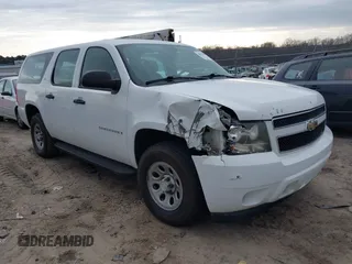 2008 Chevrolet Suburban LTZ with VIN 1GNFK16348R255731, listed as a IAAI auction lot 38517845 with 122,273 mi miles and . Bid and sale history available at DreamBid. Image 1.