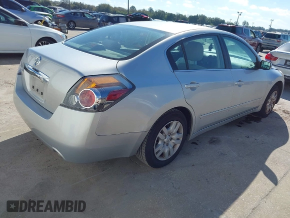 2010 Nissan Altima 2.5 S with VIN 1N4AL2AP6AN482972, listed as a IAAI auction lot 41475379 with 106,236 mi miles. Bid and sale history available at carsss.com. Image 4.