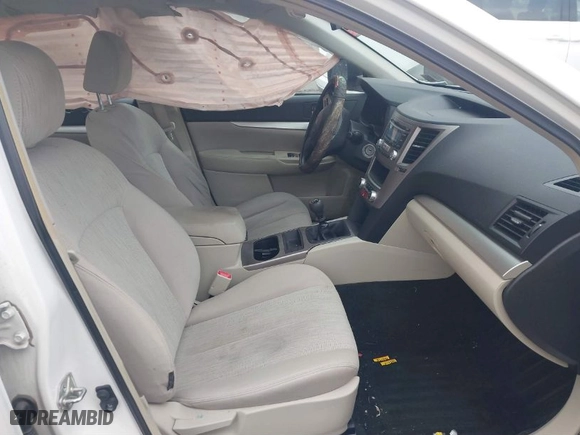 2013 Subaru Legacy 2.5i with VIN 4S3BMAA60D1011652, listed as a IAAI auction lot 41237729 with 84624 miles. Bid and sale history available at carsss.com. Image 5.