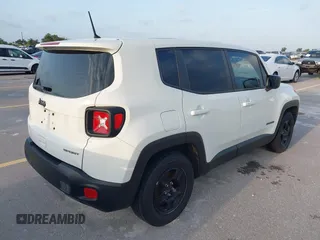2020 Jeep Renegade Sport with VIN ZACNJAAB2LPL01275, listed as a IAAI auction lot 42467732 with 104,803 mi miles and . Bid and sale history available at DreamBid. Image 4.