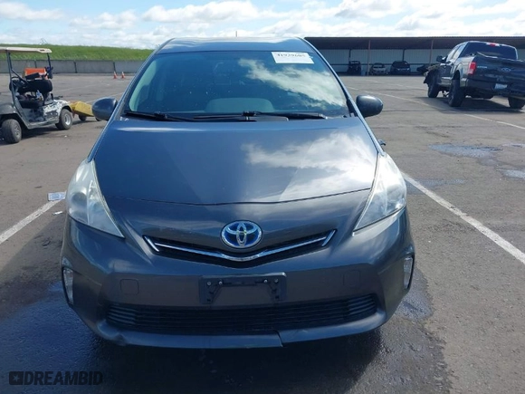 2014 Toyota Prius v Two with VIN JTDZN3EU4E3332759, listed as a IAAI auction lot 41939605 with 115,288 mi miles. Bid and sale history available at carsss.com. Image 13.