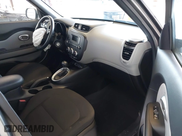 2014 Kia Soul with VIN KNDJN2A28E7071785, listed as a IAAI auction lot 41795685 with 66,108 mi miles. Bid and sale history available at carsss.com. Image 5.
