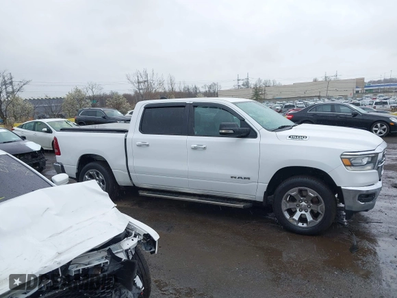2019 Ram 1500 Big Horn с VIN 1C6SRFFT0KN538889, выставлен на аукционе IAAI как лот 42002519 с пробегом 71 432 миль миль и . История ставок и продаж доступна на DreamBid. Изображение 13.