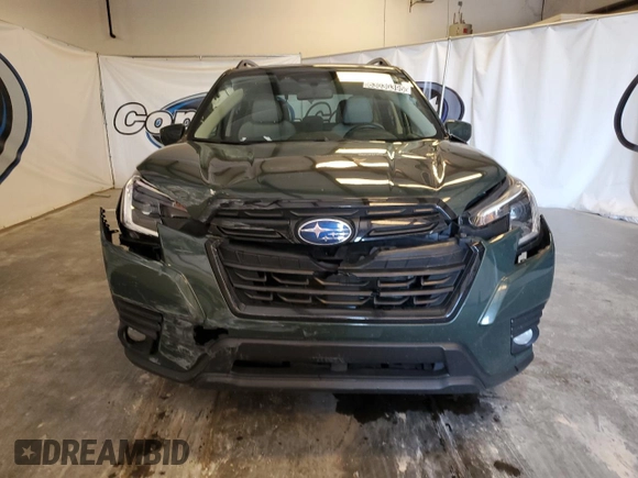 2023 Subaru Forester Premium z VIN JF2SKAECXPH434354, wystawiony jako Copart lot #63030395 z przebiegiem 54 872 mil mil oraz Szkoda całkowita • Salvage title. Historia ofert i sprzedaży dostępna na DreamBid. Obrazek 5.