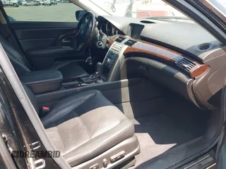 2011 Acura RL Technology z VIN JH4KB2F6XBC000033, wystawiony jako IAAI lot #42321927 z przebiegiem 215 552 mil mil oraz . Historia ofert i sprzedaży dostępna na DreamBid. Obrazek 5.