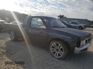 1996 Nissan Frontier XE z VIN 1N6SD16S4TC308641, wystawiony jako Copart lot #77328574 z przebiegiem Nie podano mil oraz Szkoda całkowita • Salvage title. Historia ofert i sprzedaży dostępna na DreamBid. Obrazek 4.