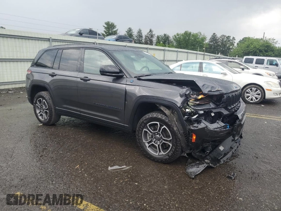 2022 Jeep Grand Cherokee Trailhawk with VIN 1C4RJYC65N8756709, listed as a Copart auction lot 62712115 with 16,978 mi miles and Salvage title. Bid and sale history available at DreamBid. Image 4.
