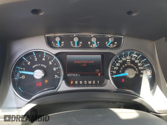 2014 Ford F-150 XL with VIN 1FTFW1ET1EFB39771, listed as a Copart auction lot 55361385 with 203,700 mi miles and Clean Title. Bid and sale history available at carsss.com. Image 9.