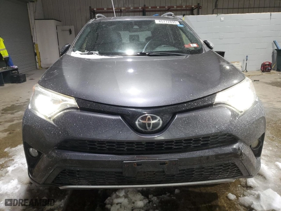 2018 Toyota RAV4 SE with VIN JTMJFREV5JJ210827, listed as a Copart auction lot 45772895 with 125,526 mi miles and Salvage Title. Bid and sale history available at carsss.com. Image 5.