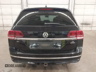 2018 Volkswagen Atlas SEL z VIN 1V2RR2CAXJC548261, wystawiony jako IAAI lot #41650478 z przebiegiem 123 399 mil mil oraz . Historia ofert i sprzedaży dostępna na DreamBid. Obrazek 17.