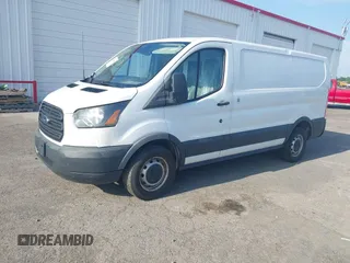 2018 Ford Transit с VIN 1FTYE1ZM2JKB20887, выставлен на аукционе IAAI как лот 42060582 с пробегом 257 476 миль миль и . История ставок и продаж доступна на DreamBid. Изображение 17.