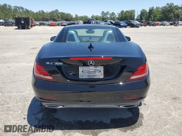 2019 Mercedes-Benz SLC 300 z VIN WDDPK3JA3KF160252, wystawiony jako Copart lot #57570755 z przebiegiem 6 471 mil mil oraz Szkoda całkowita • Salvage title. Historia ofert i sprzedaży dostępna na DreamBid. Obrazek 6.