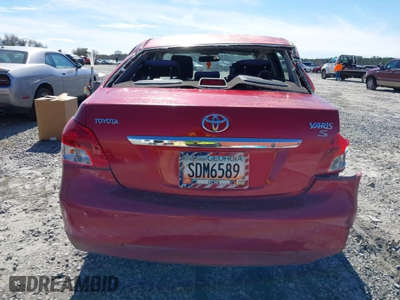 2007 Toyota Yaris with VIN JTDBT923171130563, listed as a IAAI auction lot 38763237 with 180,320 mi miles. Bid and sale history available at carsss.com. Image 17.