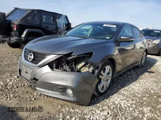 2017 Nissan Altima SL with VIN 1N4BL3AP5HC120437, listed as a Copart auction lot 40828484 with 115,948 mi miles and Salvage title. Bid and sale history available at DreamBid. Image 1.