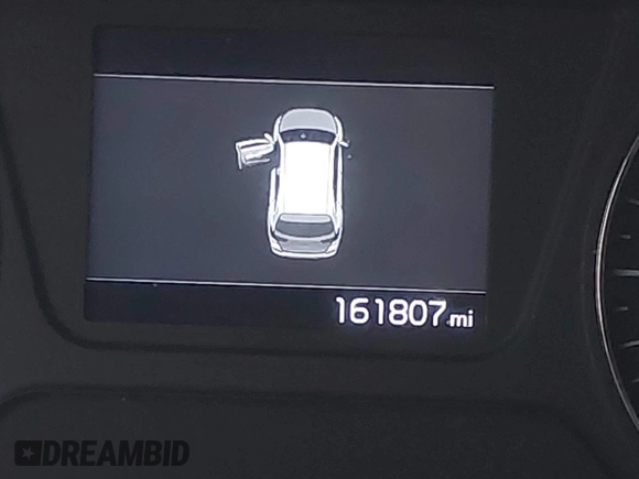 2019 Kia Sorento LX V6 with VIN 5XYPG4A51KG495866, listed as a IAAI auction lot 41599328 with 161,807 mi miles. Bid and sale history available at carsss.com. Image 16.