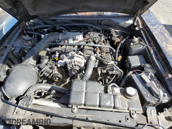 2001 Ford Mustang GT Deluxe z VIN 1FAFP45X91F262476, wystawiony jako Copart lot #48036485 z przebiegiem Nie podano mil oraz Szkoda całkowita • Salvage title. Historia ofert i sprzedaży dostępna na DreamBid. Obrazek 11.