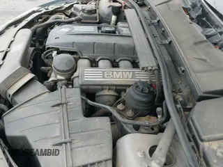 2009 BMW 3 Series 328i с VIN WBAPH53539A434879, выставлен на аукционе IAAI как лот 42022852 с пробегом 177 958 миль миль и . История ставок и продаж доступна на DreamBid. Изображение 19.