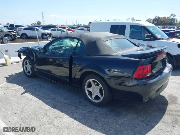 2000 Ford Mustang GT with VIN 1FAFP45X8YF266626, listed as a IAAI auction lot 41803869 with NaN miles. Bid and sale history available at carsss.com. Image 3.
