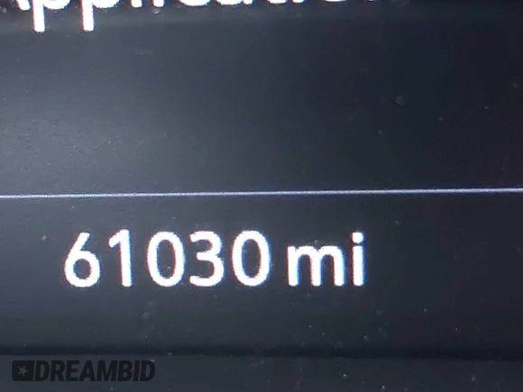 2020 Cadillac XT4 FWD Sport with VIN 1GYFZER40LF048628, listed as a IAAI auction lot 39985771 with 61,030 mi miles. Bid and sale history available at carsss.com. Image 7.
