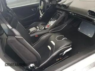 2021 Lamborghini Huracan z VIN ZHWUF5ZF6MLA16836, wystawiony jako Copart lot #74123614 z przebiegiem Nie podano mil oraz Szkody całkowita. Historia ofert i sprzedaży dostępna na DreamBid. Obrazek 9.