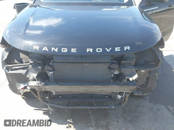 2019 Land Rover Range Rover Velar S with VIN SALYB2EN7KA779531, listed as a IAAI auction lot 41809548 with 92,113 mi miles. Bid and sale history available at carsss.com. Image 6.