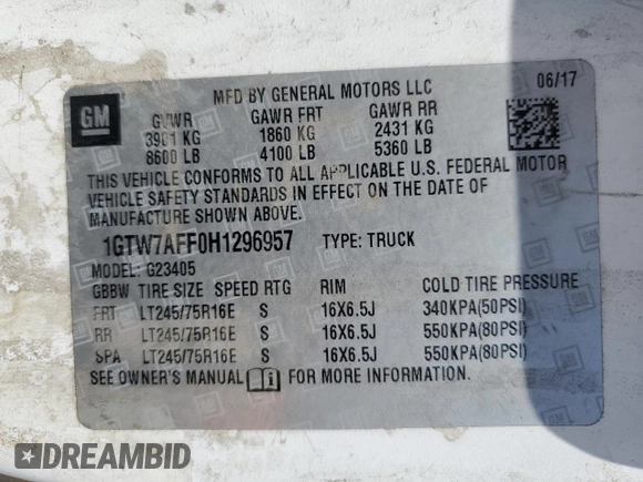 2017 GMC Savana Cargo z VIN 1GTW7AFF0H1296957, wystawiony jako Copart lot #58577405 z przebiegiem 186 773 mil mil oraz Tytuł czysty. Historia ofert i sprzedaży dostępna na DreamBid. Obrazek 13.