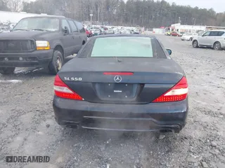 2009 Mercedes-Benz SL-Class V8 with VIN WDBSK71F29F143653, listed as a IAAI auction lot 41310556 with 115,377 mi miles. Bid and sale history available at carsss.com. Image 16.